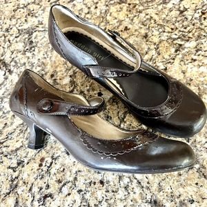 MADDEN GIRL {Size 8} Chocolate Brown Kitten Heels Mary Jane Buckle Round Toe